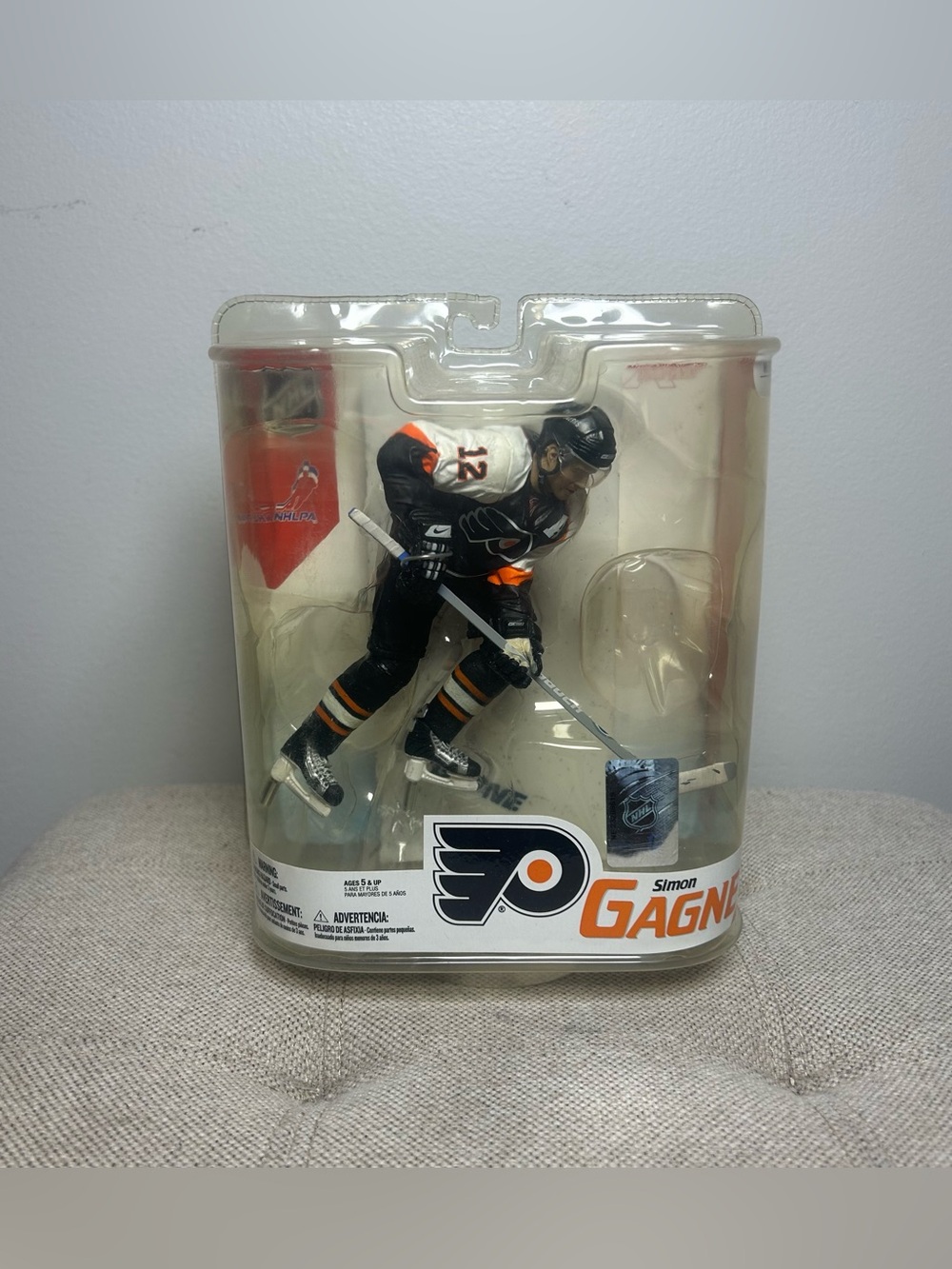 McFarlane NHL 16 Simon Gagne Flyers Hockey Action Figures Black Variant Chase